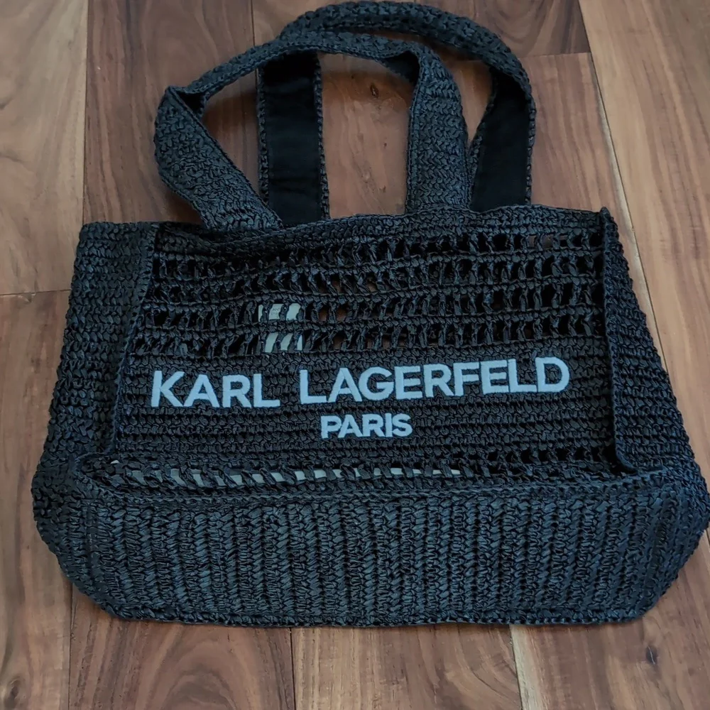 Karl Lagerfeld Paris Large Embroidered Logo Woven Tote Nwt ❤️ - Picture 7 of 8